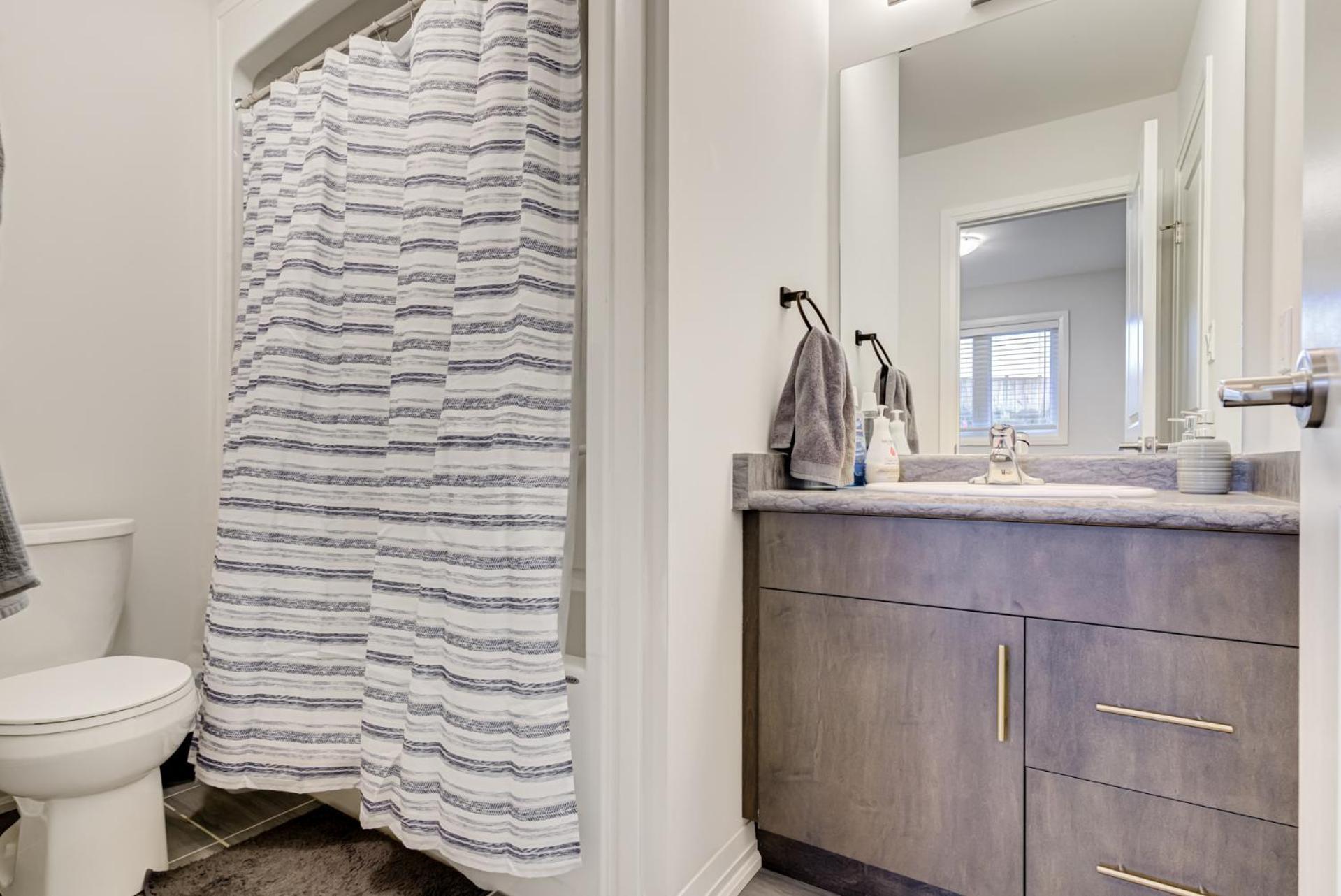 Luxury Living Niagara Falls - 4 Bed House Exteriér fotografie